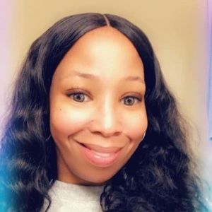 Meet your Posher, Nanine